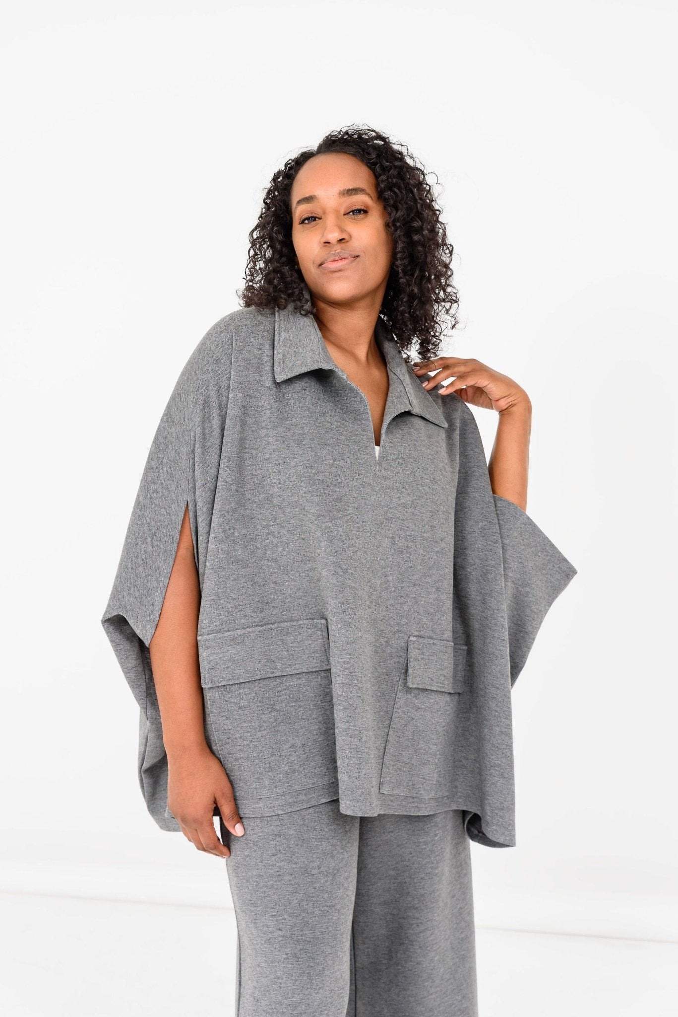 Escape Poncho - UrbanUndercover