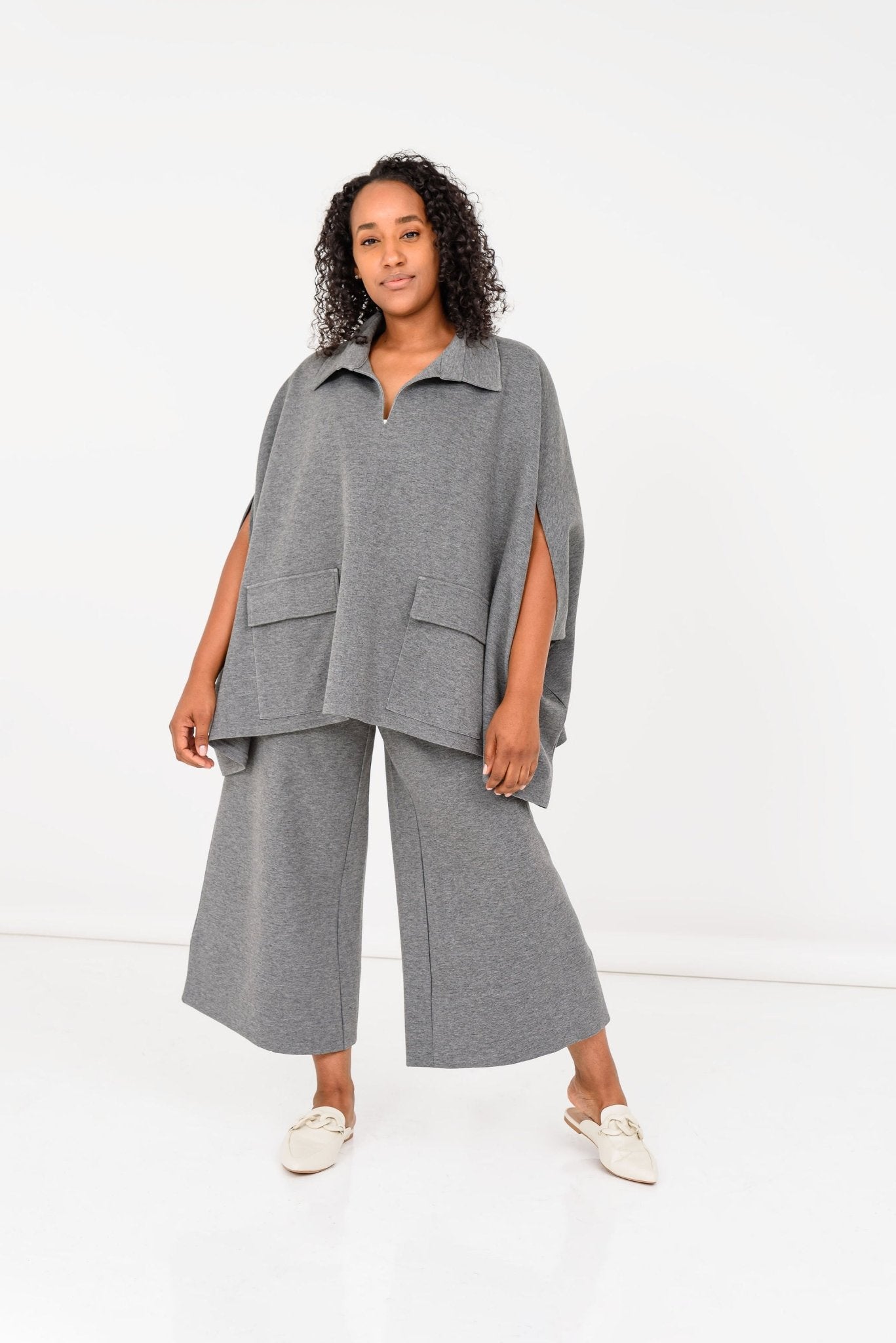 Escape Poncho - UrbanUndercover