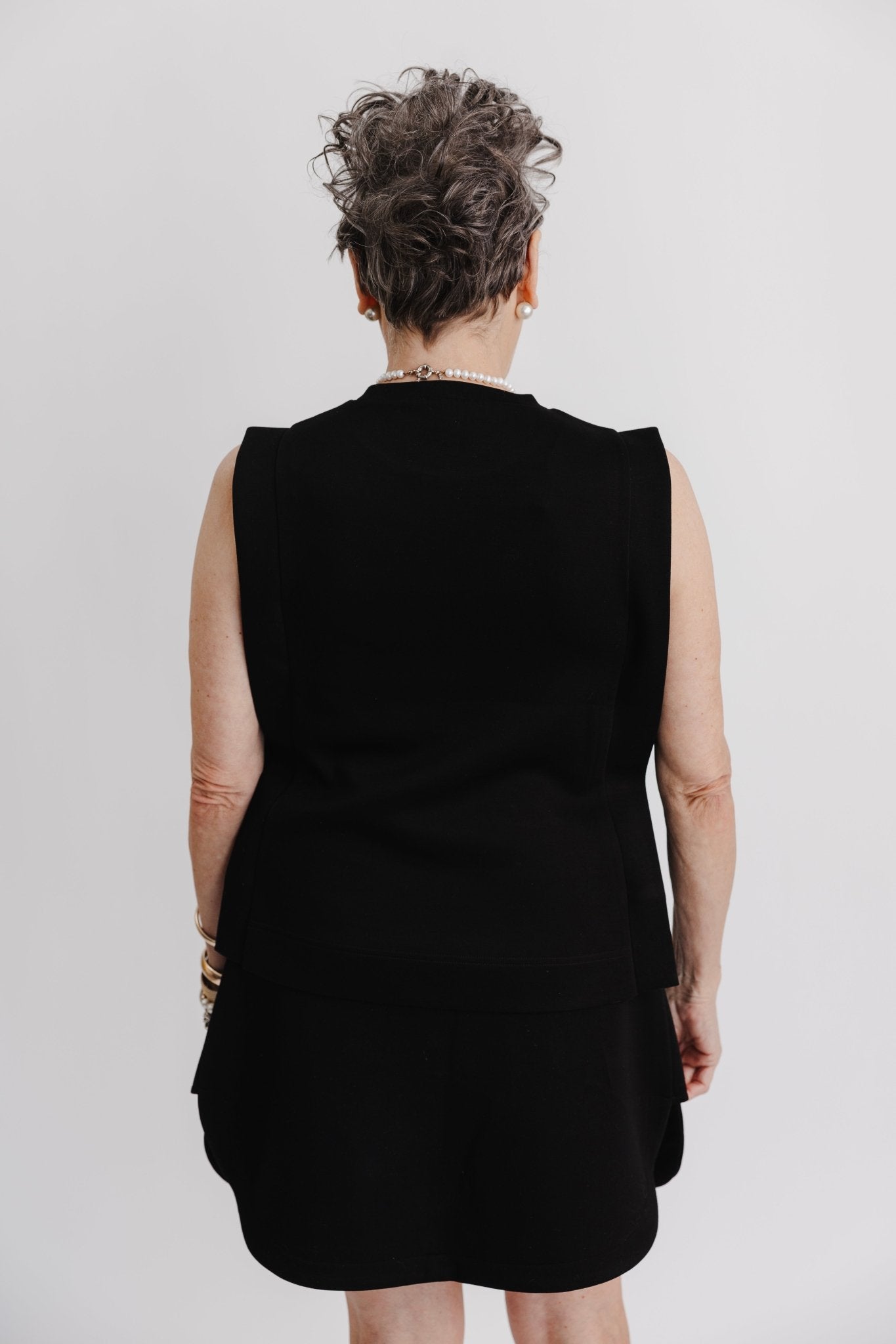 Escape Short Skirt with Pockets - UrbanUndercover