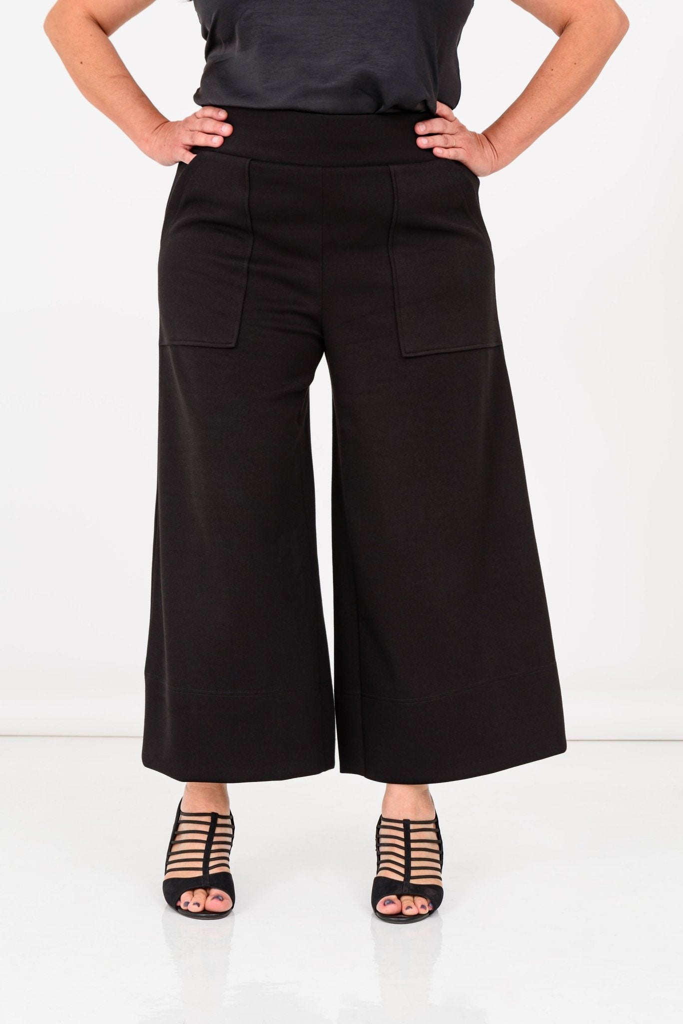 Escape Wide Leg Pant - UrbanUndercover
